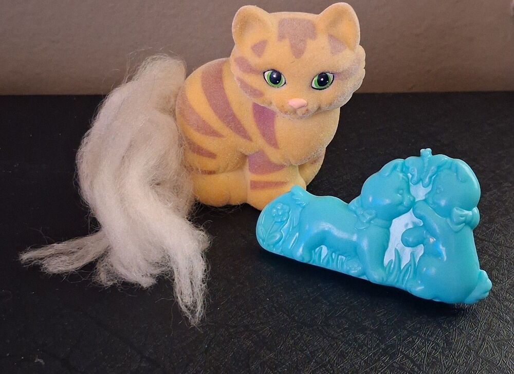 Vintage My Little Kitty Happy Tabby Mom Cat figure